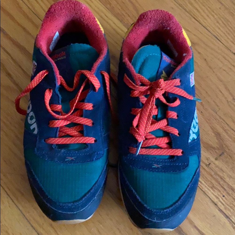 Little boys Reebok sneakers